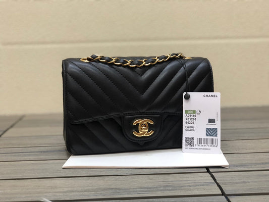 CHNL Classic Small Flap Gold Handbag