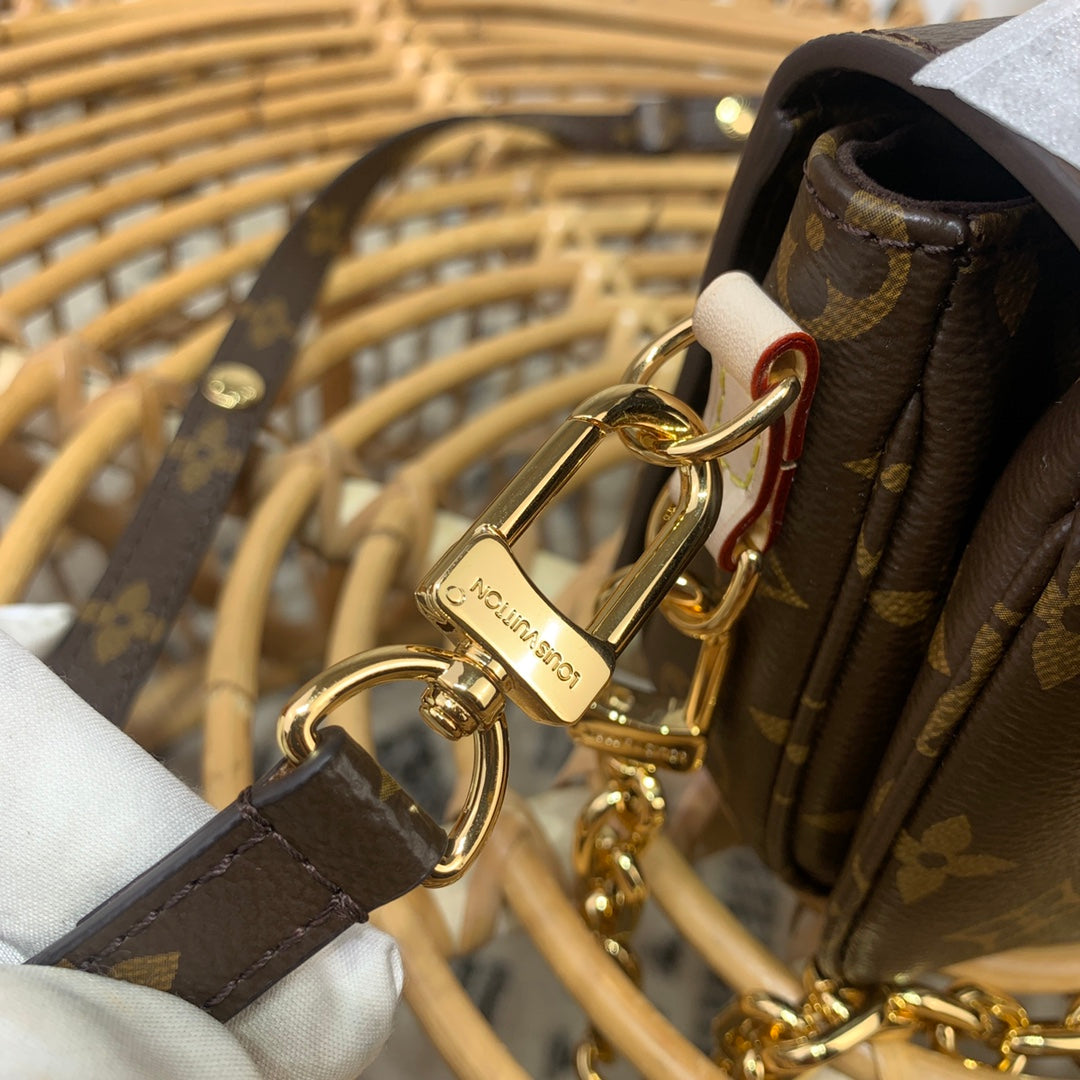 LV Pochette Métis Monogram Canvas Handbag