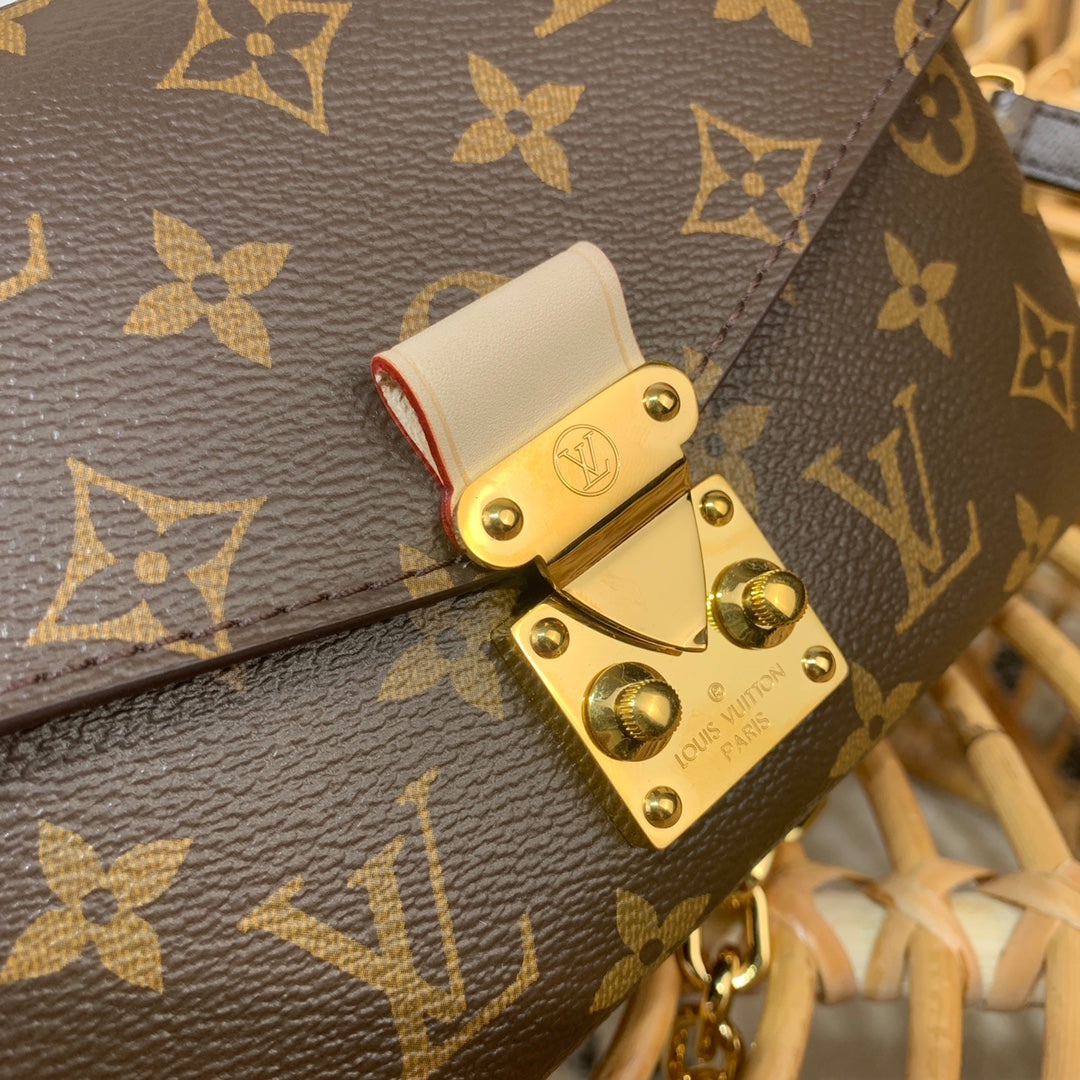 LV Pochette Métis Monogram Canvas Handbag