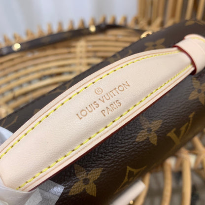 LV Pochette Métis Monogram Canvas Handbag
