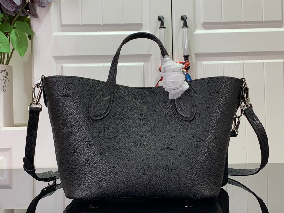 LV CarryAll PM Mahina Leather Noir Tote Bag
